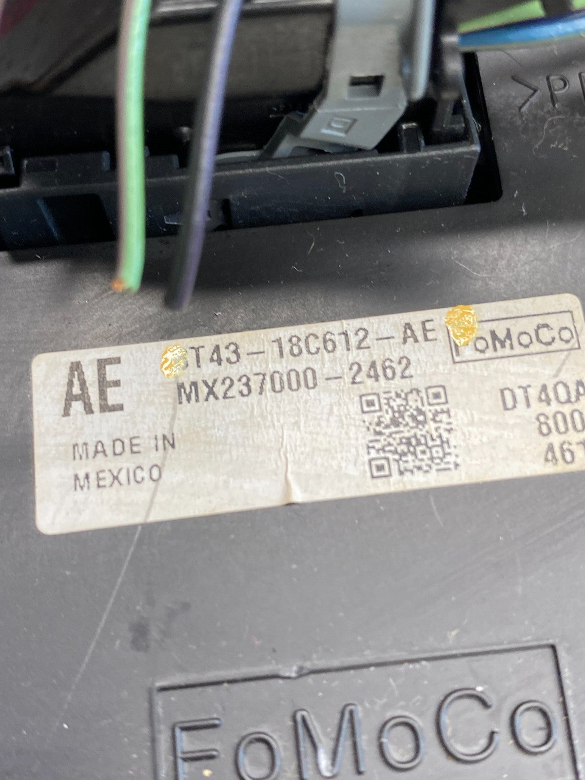 2007 - 2010 Ford Edge Heater Climate Control Radio Control Dash Bezel AG6230 DG7