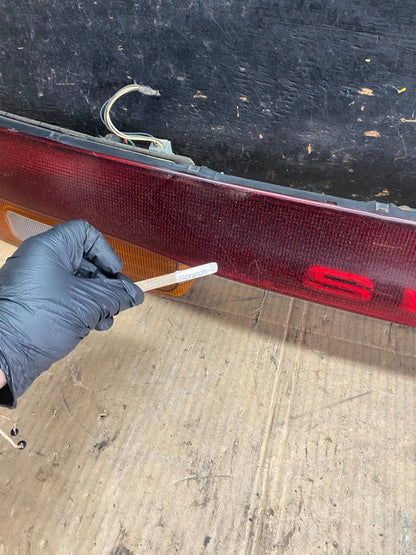 1995 to 1996 Subaru Legacy Wagon Trunk Mounted Center Tail Light Panel R7908 DG3