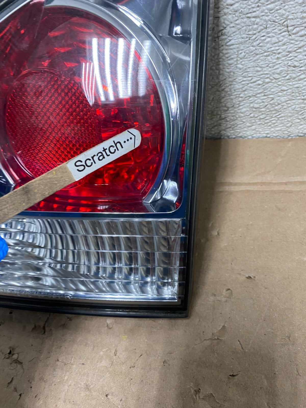 2000-2003 Lexus RX300 Right Passenger Side Rear Inner Tail Light G7057 KC4