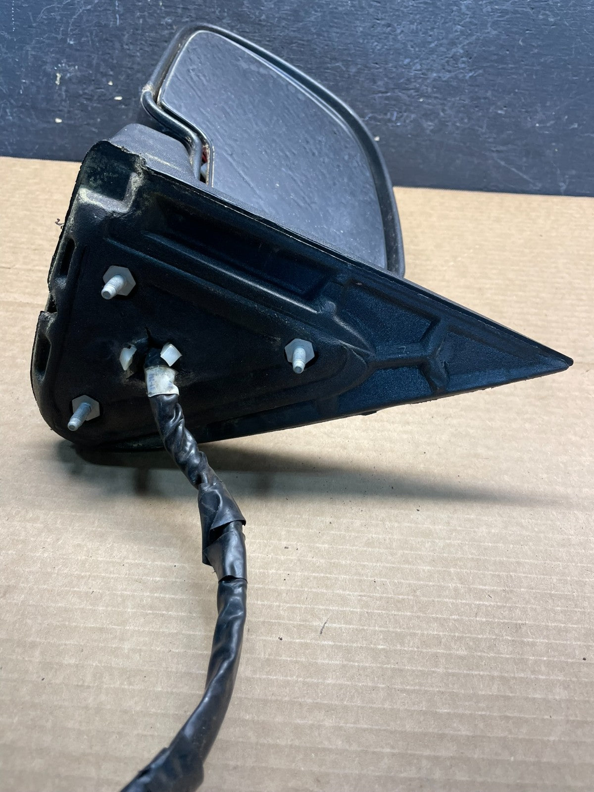 2003-2006 Chevrolet Tahoe Suburban Left Driver LH Turn Door Mirror AF6736 MS4