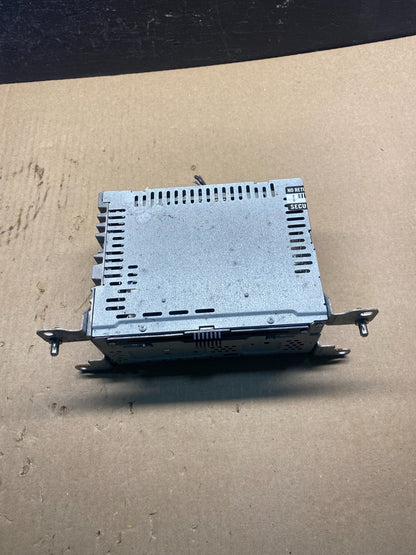 2013 2014 2015 Ford Fusion Radio Audio Receiver AM FM CD MP3 ac8931 DG3