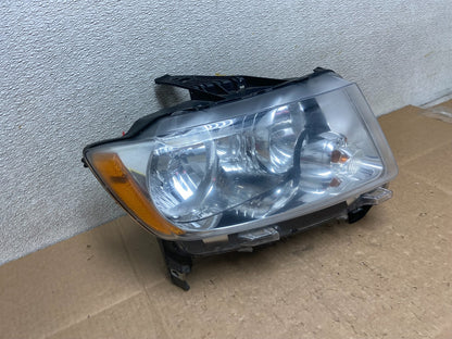 2011-2013 Jeep Grand Cherokee Right Passenger Halogen Headlight Y8814 DW2