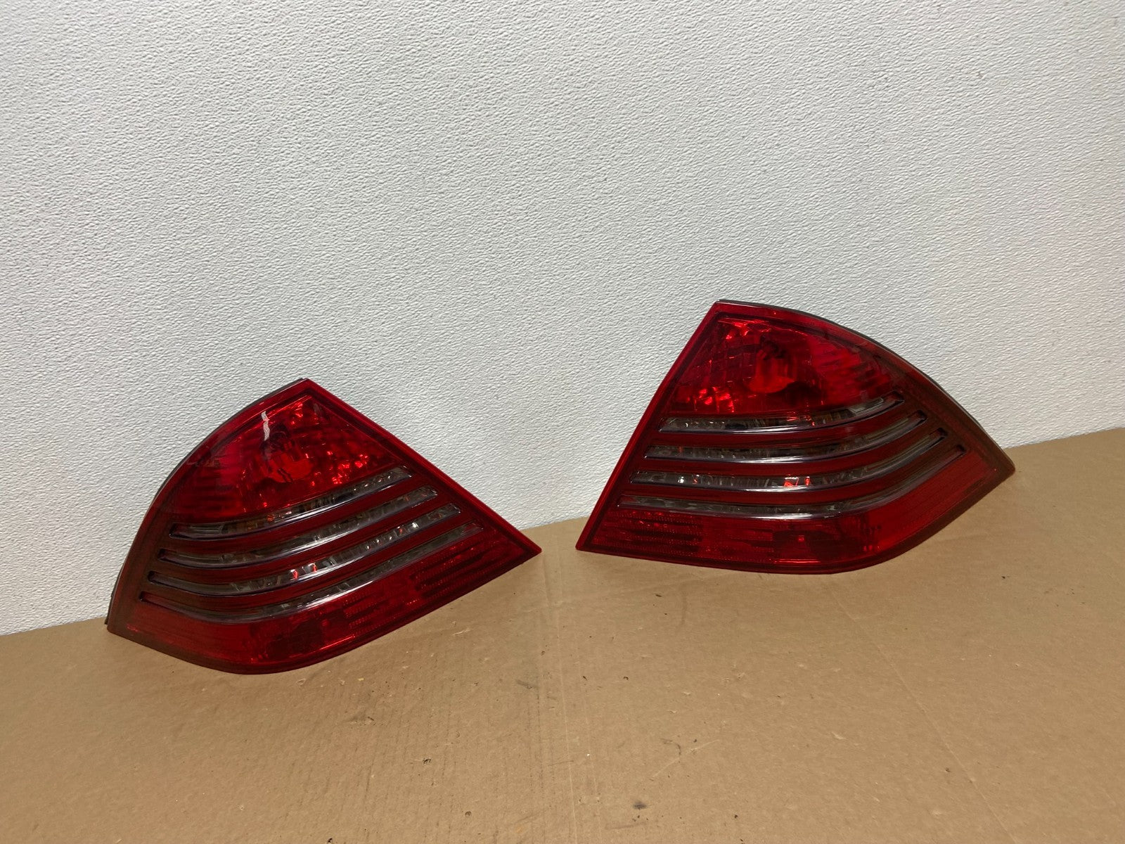 2003-2006 Mercedes-Benz S-Class Left+Right Tail Lights AB6357 DW0