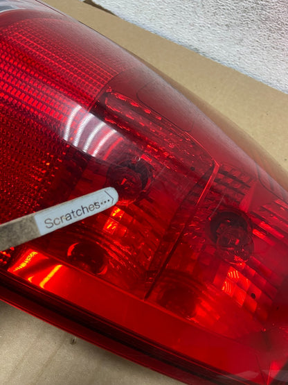 2004 to 2015 Nissan Titan Left Driver Lh Side Tail light AF7273 DW3