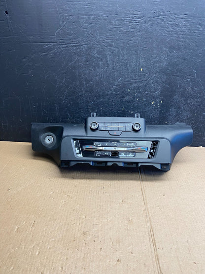 2020 to 2023 Ford Explorer A/C Heater Climate Control Panel ae4218 DG0