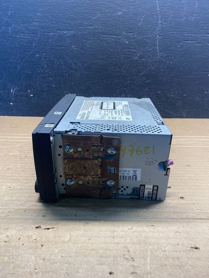 2013 - 2014 Nissan NV200 AM/FM Radio CD Player AM/FM ae4794 DG1