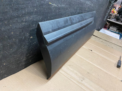 2018 to 2019 Ford Explorer Rear Left Driver Door Molding Trim W4681 DG2