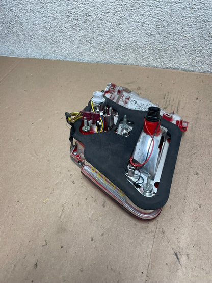 2009-2012 BMW 7-Series F01 F02 750i 750Li Left Driver Inner Tail Light Q4350 DW8