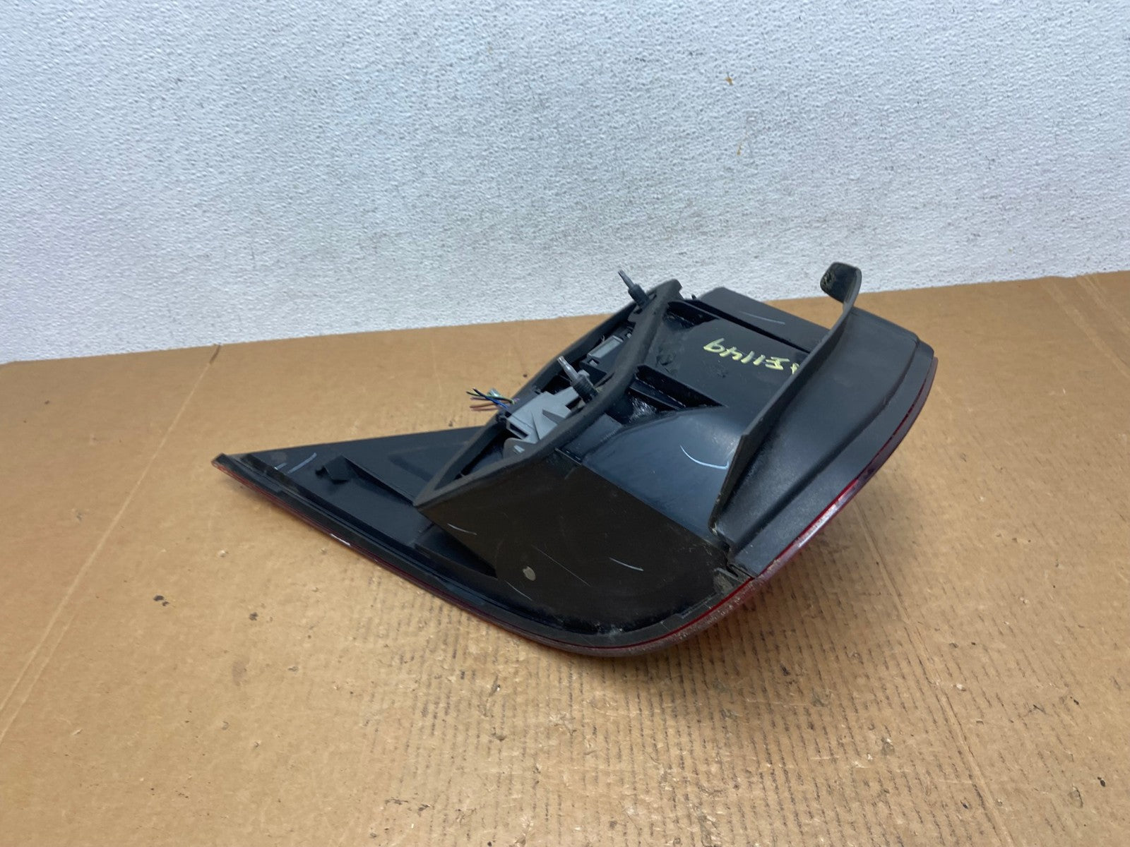 2010-2014 Volkswagen Golf MK6 Wagon Right Passenger Tail Light AE1149 LK5