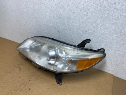 2011-2014 Toyota Sienna Left Driver LH Halogen Headlight AC1804 DW1