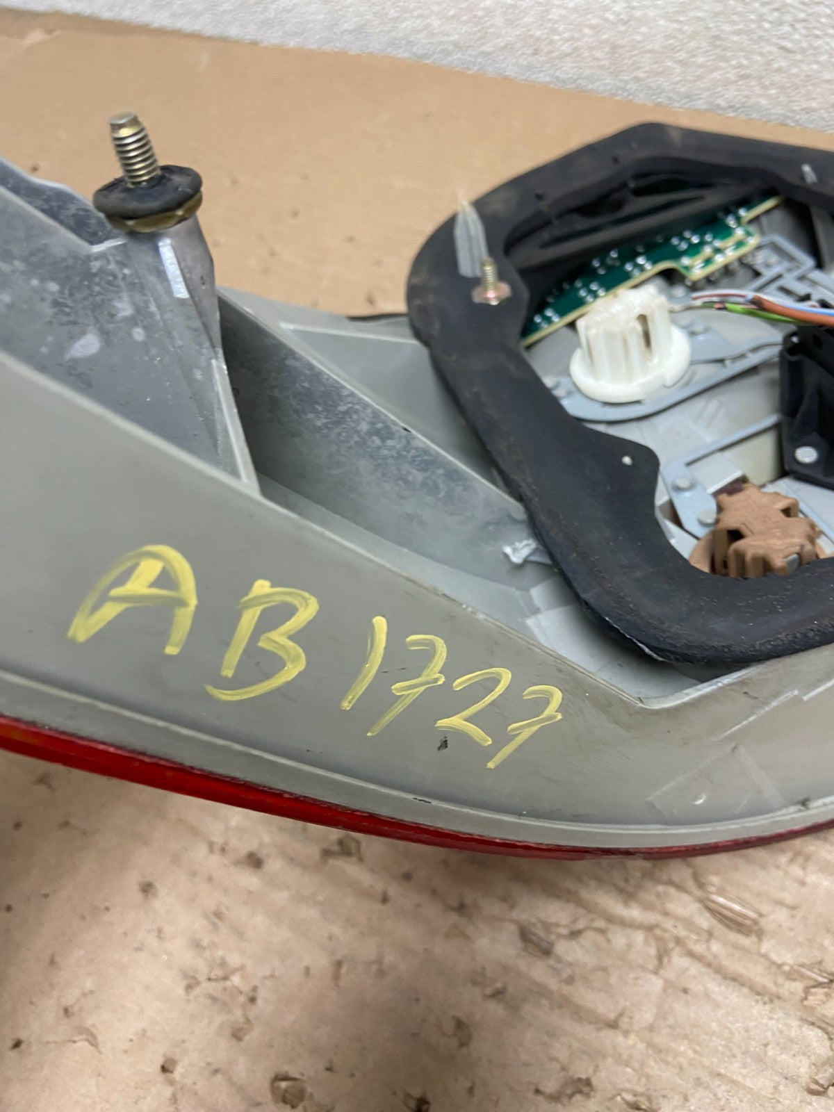 2000-2002 Mercedes-Benz S-Class Tail Light Right Passenger Side Oem AB1727 DW7