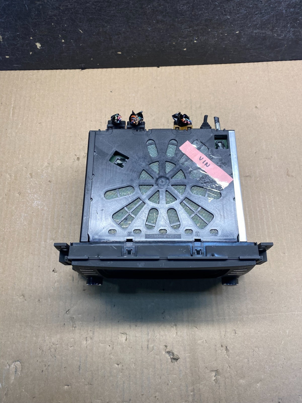 2013 to 2017 Chevrolet Traverse Am Fm Cd Player Radio Screen Display AI5051 DW4
