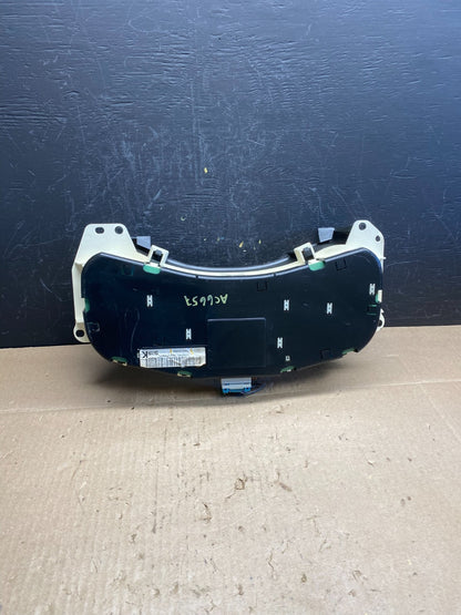 2002 GMC Yukon Speedometer Cluster Gauge AC6657 DG3
