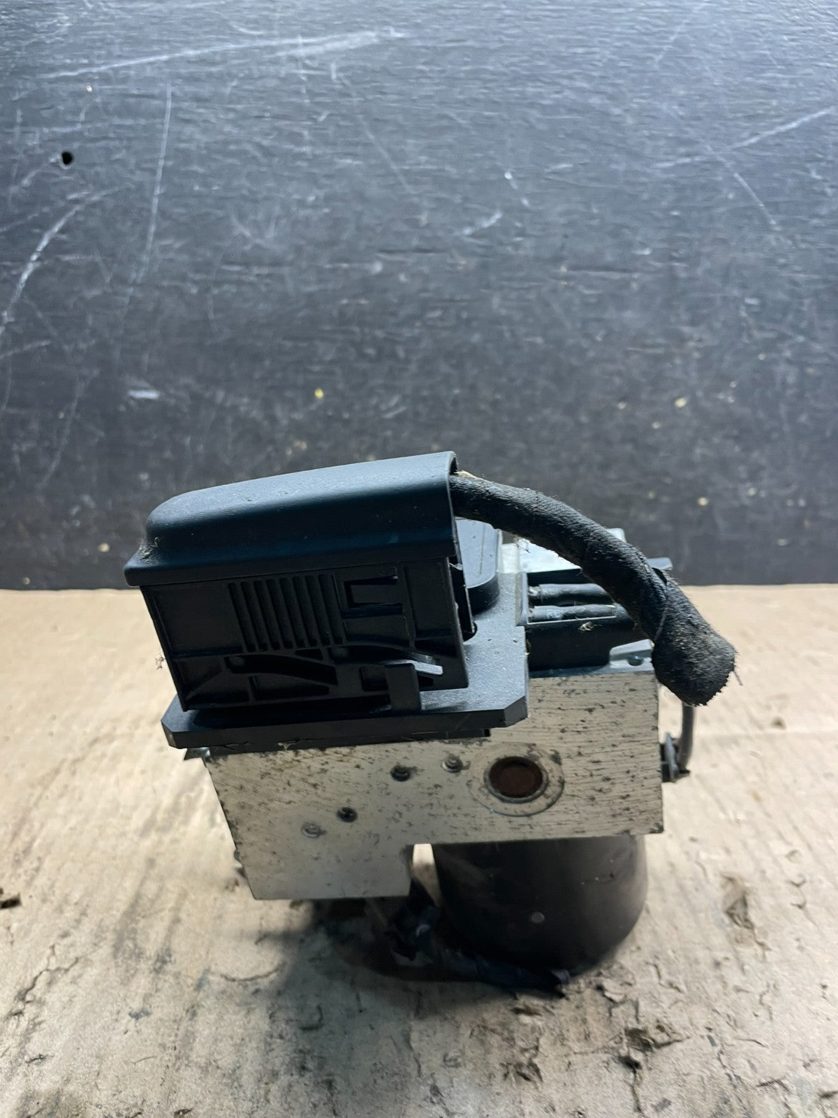 2000 - 2006 Mercedes S600 S500 S430 ABS Anti Lock Brake Pump Module u1315 DG1