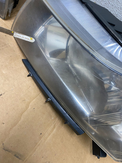 2011 to 2015 Chevrolet Cruze Halogen Left+Right Set Headlights T2189 DW8