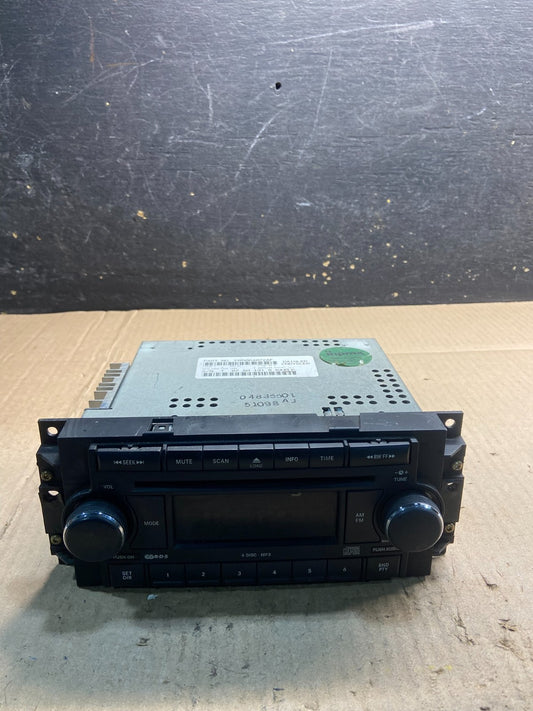 2005 2008 Jeep Dodge Chrysler Screen Display CD Player Satellite Radio Y7639  DG0