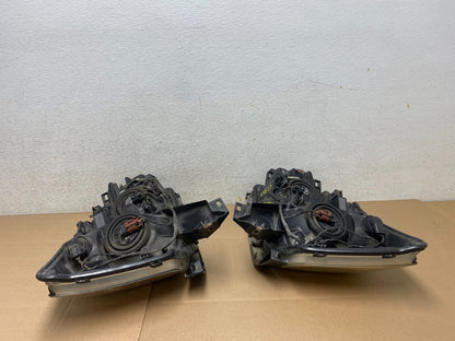 2004 to 2007 Nissan Armada Left+Right Side Set Headlights Oem M4613 DW18