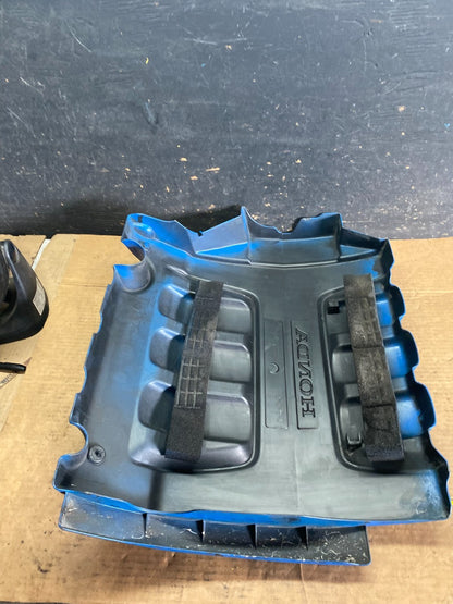 2005 to 2007 Honda Odyssey Black Engine Cover OEM Q8512 DG6