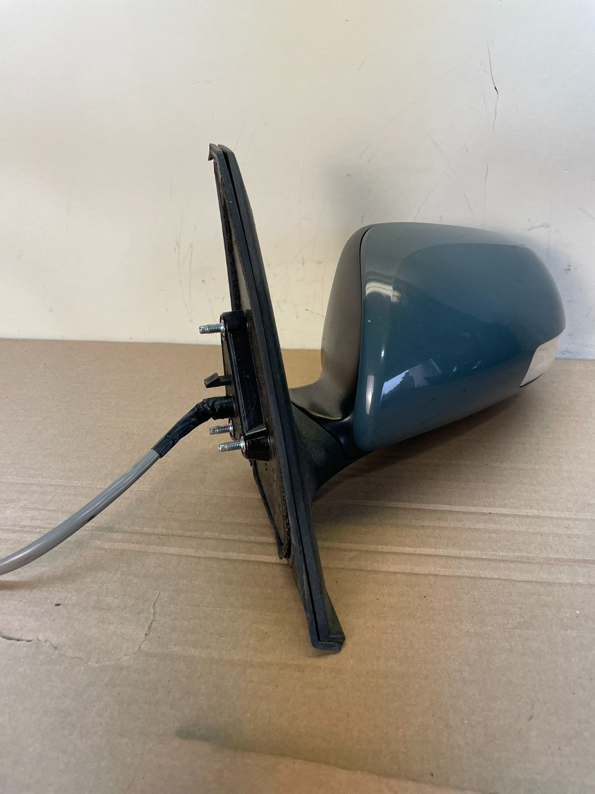 2008 to 2015 Scion XB Left Driver Side Door View Mirror AG9904 DG1