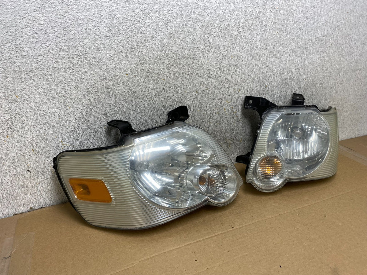 2006 2007 2008 2009 2010 Ford Explorer Left+Right Set Headlights AH7752 DW1