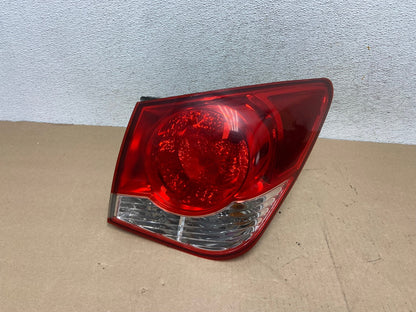 2011 2012 2013 2014 Chevrolet Cruze Right Passinger RH Side Tail Light AG4569 LK0