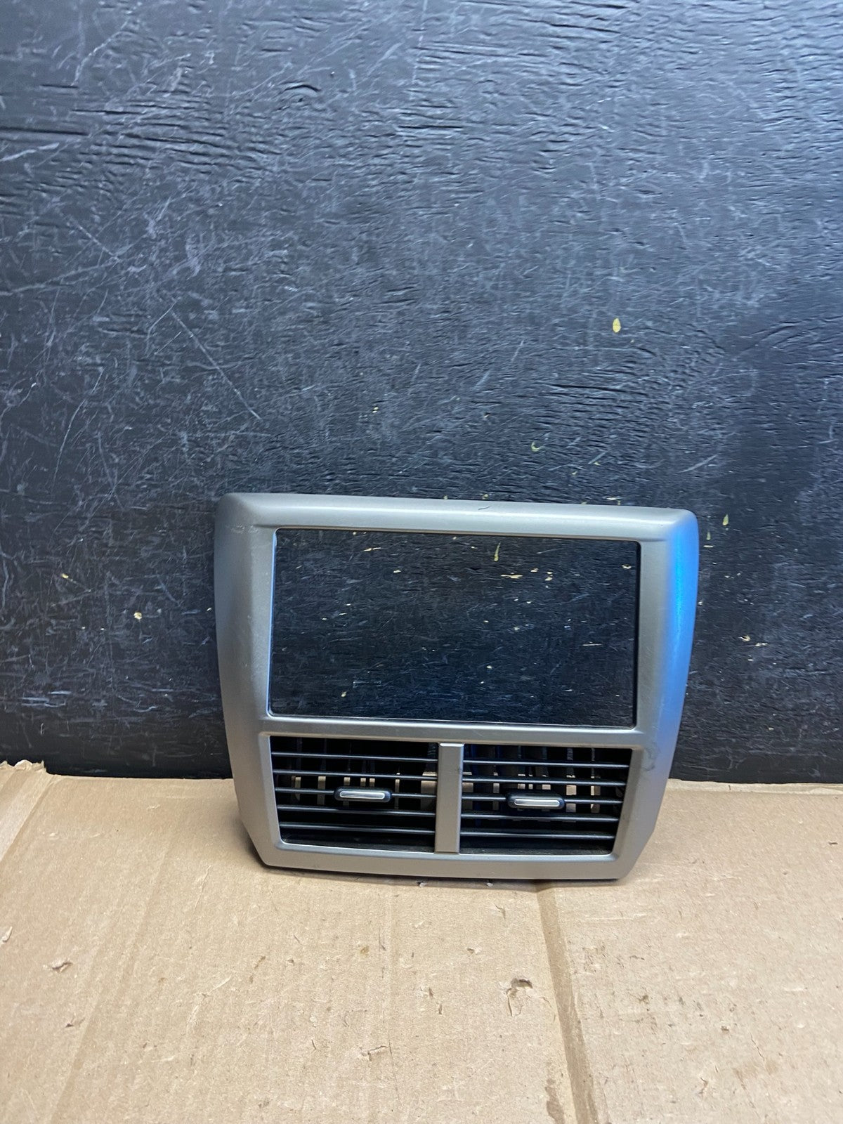 2010 to 2011 Subaru Forester Dash Radio Trim Bezel Center Vent AH5633 DG0