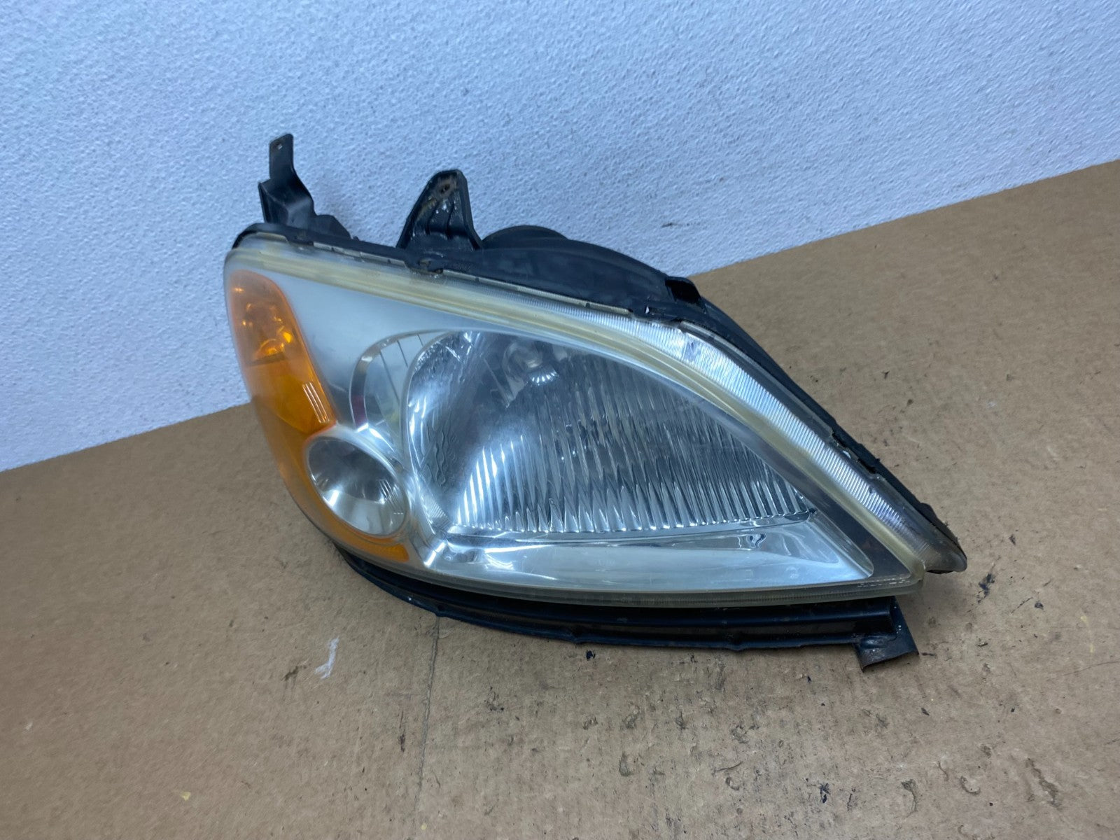 2001 - 2003 Honda Civic Coupe Headlight Halogen Right Passenger Rh AC3487 DW1