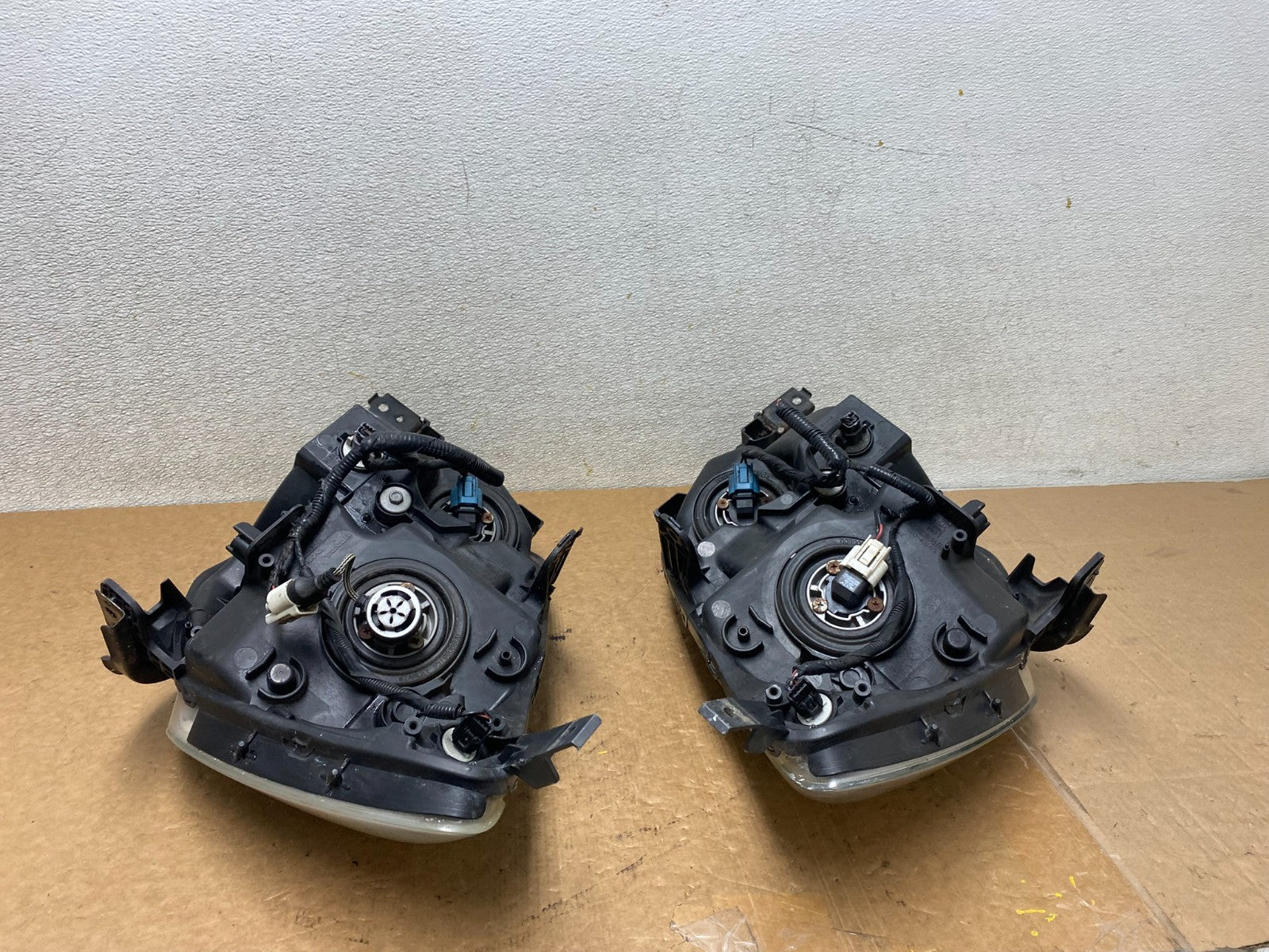 2005 2006 2007 Honda Odyssey Left+Right Set Halogen Headlights S7041 DW10
