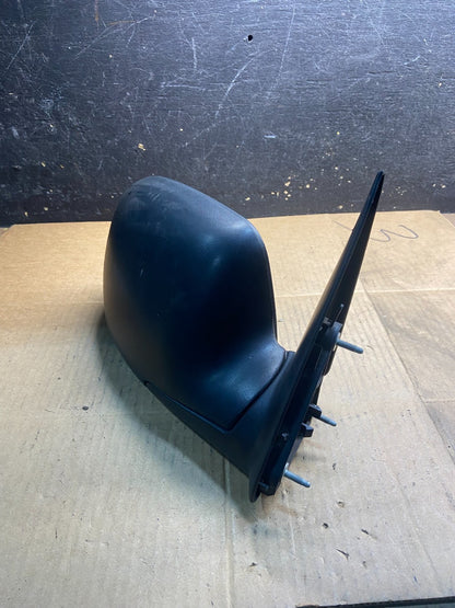 1999 - 2006 Chevrolet Silverado Suburban Right Door Mirror OEM Y3839 MS2