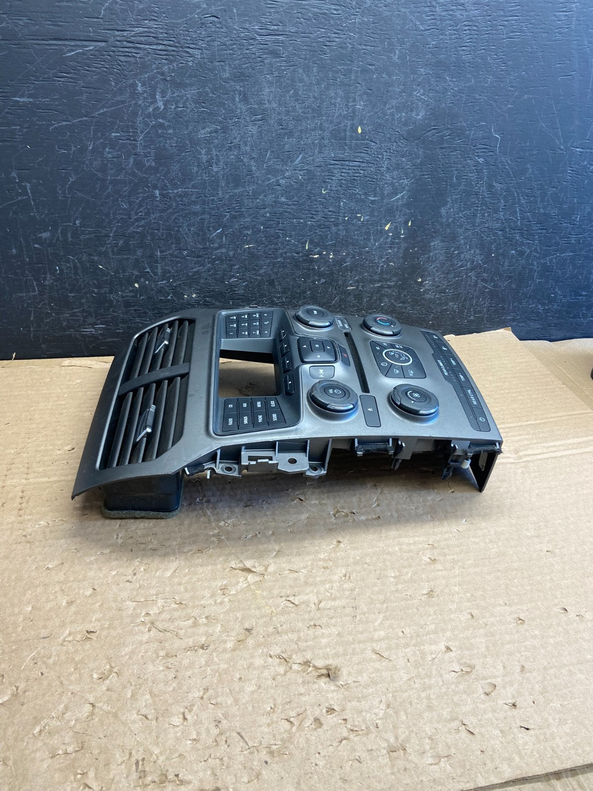 2014 2015 Ford Explorer Radio Climate Control Trim Bezel Panel AF2701 DG1