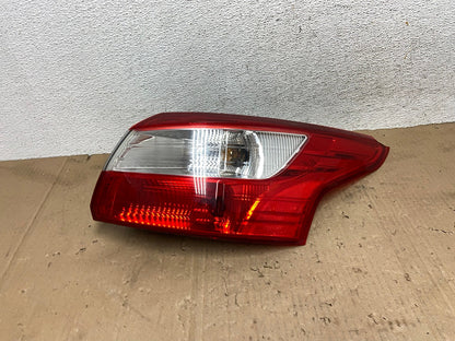 2012 2013 2014 Ford Focus Sedan Right Passenger Rh Side Tail Light AE9245 LK0