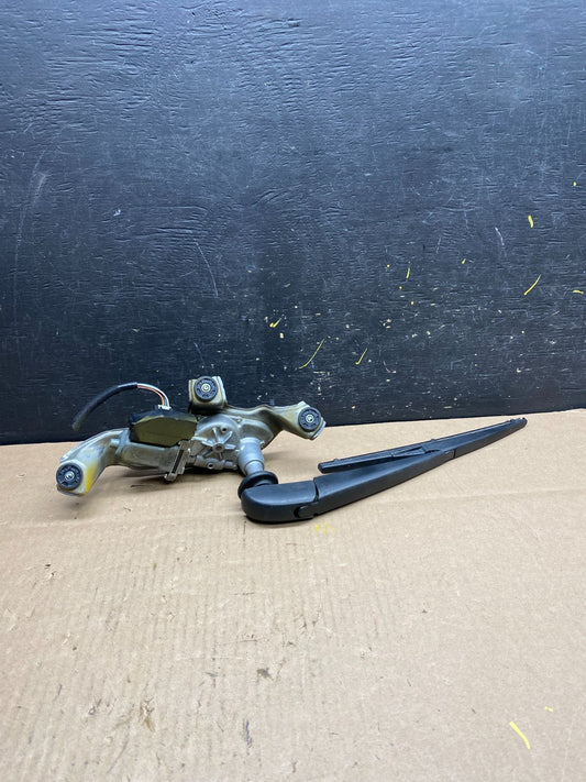 2012 to 2017 Toyota Prius V Rear Wiper Windshield Motor T4626 DG0