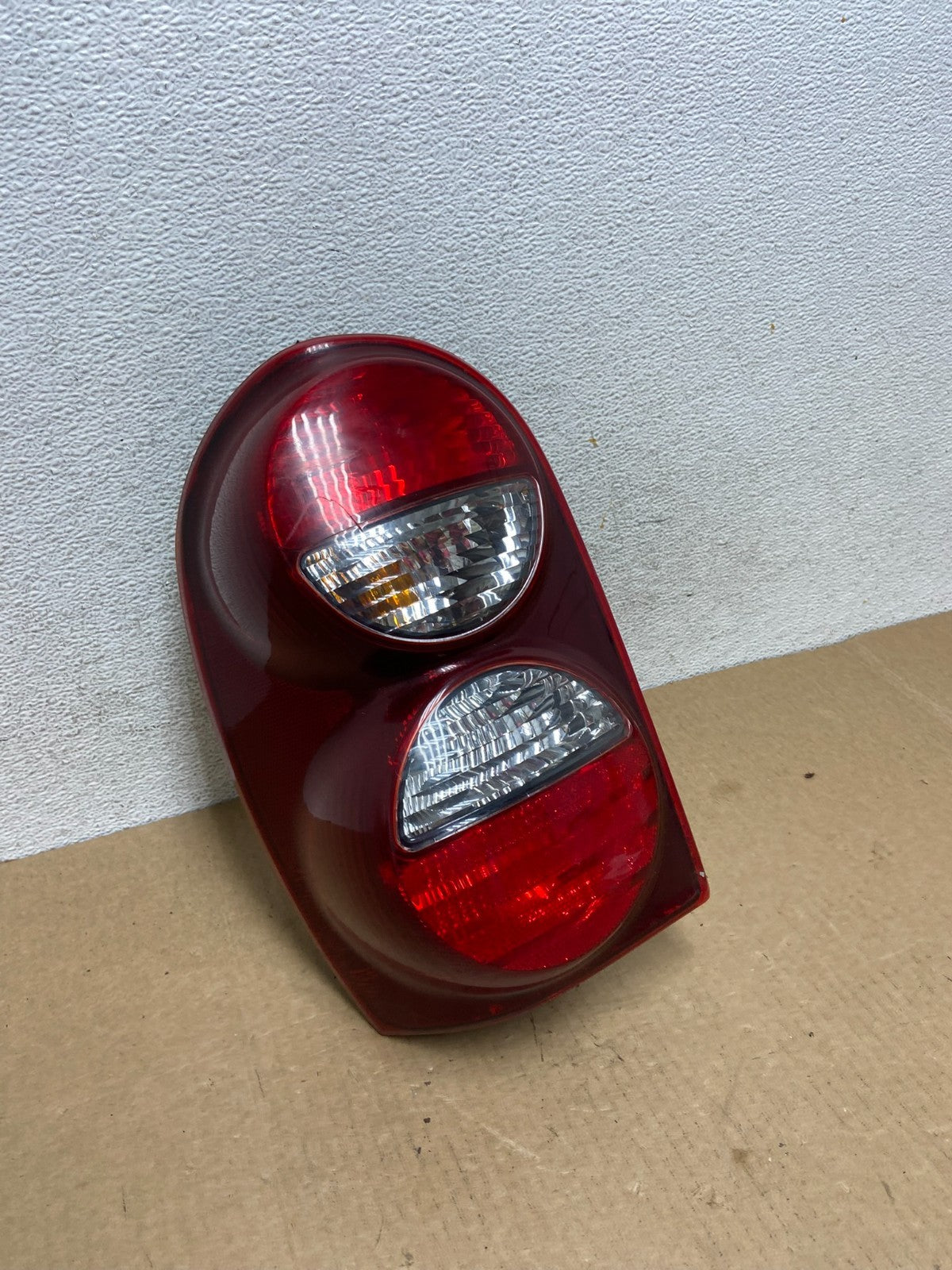 2005 2006 2007 Jeep Liberty Left Driver Lh Side Tail Light TYC AF9583 DW2