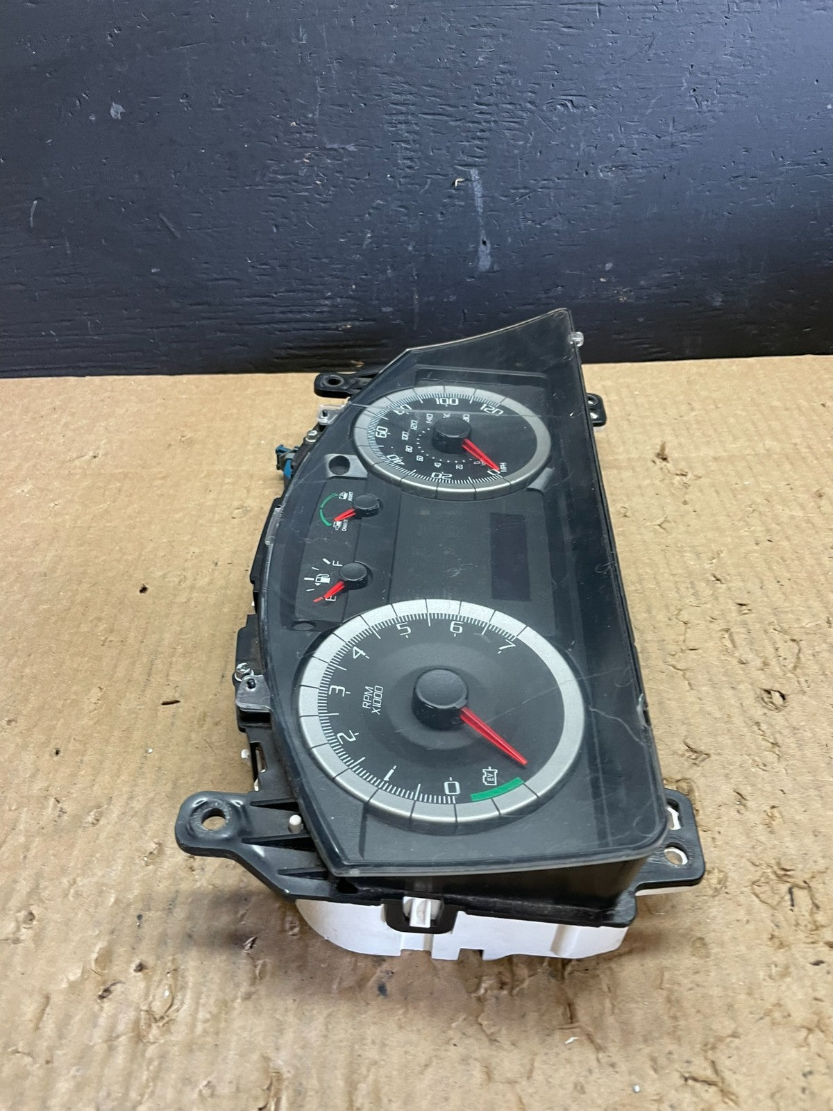 2008 to 2012 Ford Escape Speedometer Cluster Gauge AB75475