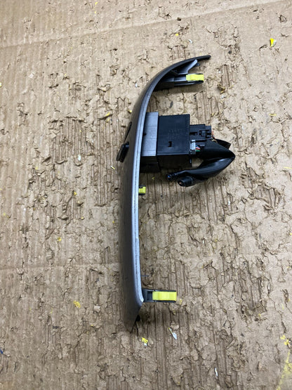 2004 to 2010 Toyota Sienna Right Side Radio Switches Bezel Trim V9981 DG2