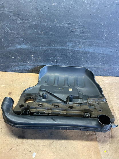2013 to 2016 Dodge Dart 2.0L Engine Motor Cover Shield R0358 DG5