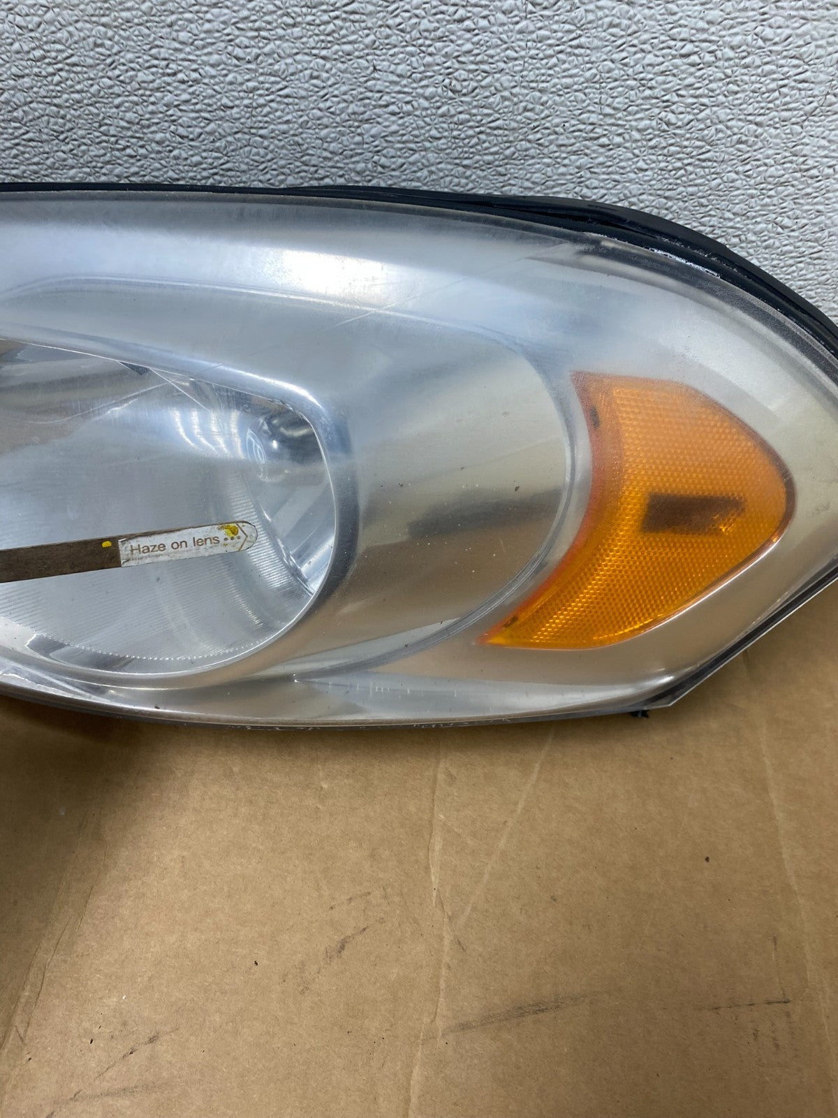 2006 - 2013 Chevrolet Impala Left+Right Set Headlights Halogen T2095 DW9