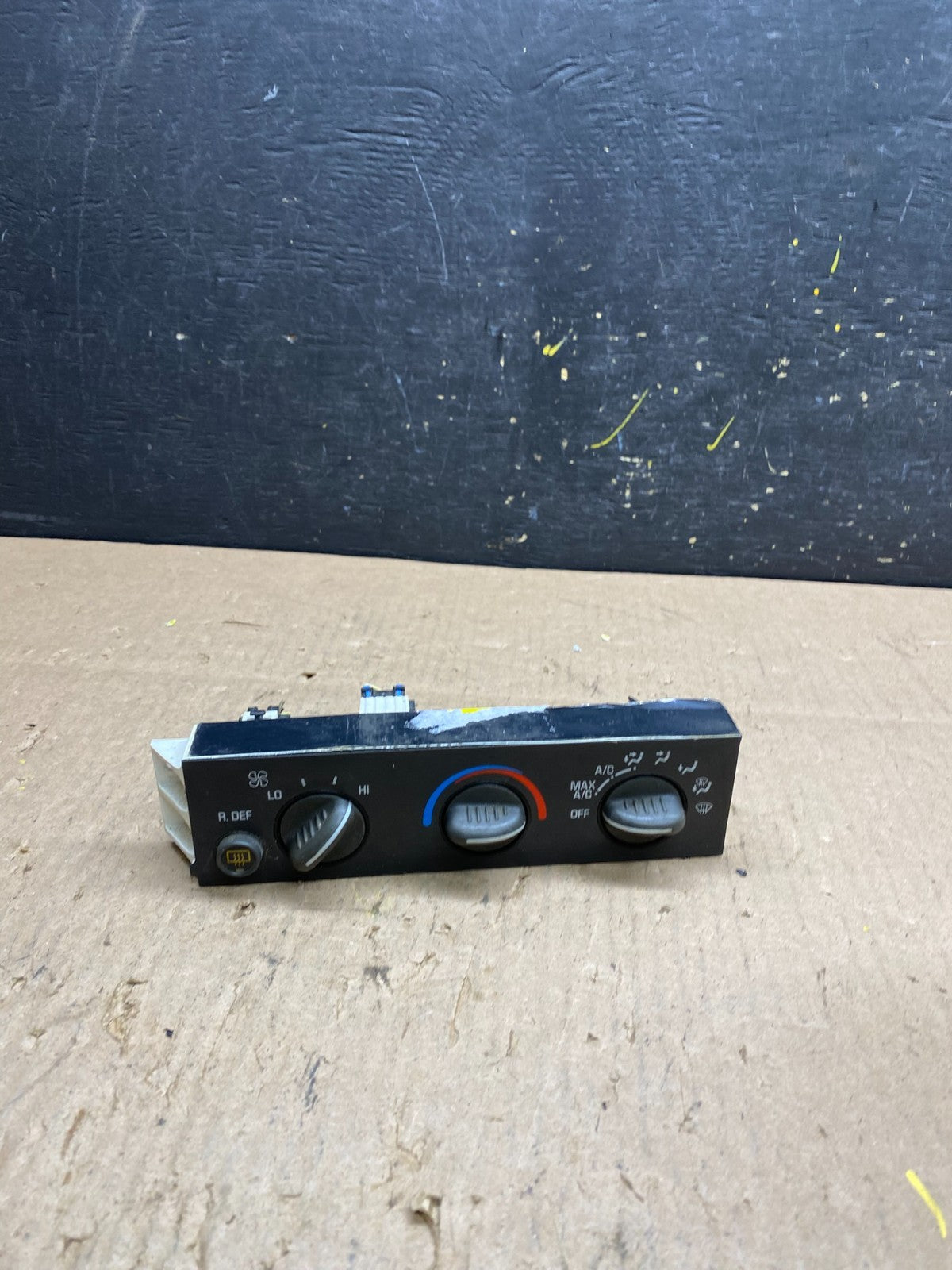2001 - 2007 GMC Chevrolet Express 1500 Climate Control A/C t4977 DG0