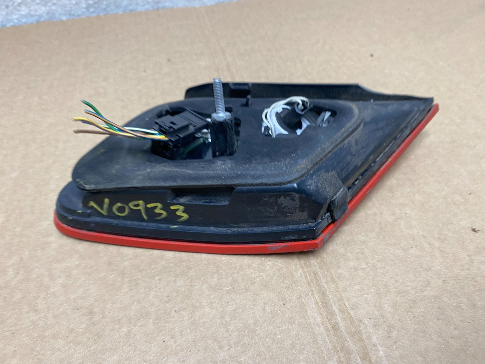 2010 to 2013 Mercedes E-Class Coupe Right Passenger Inner Tail Light V0933 DW8