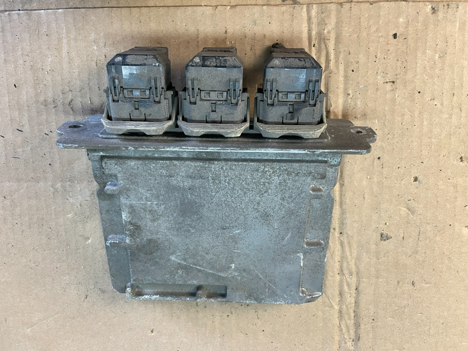 2005 Ford Escape Engine Control Unit ECU ECM Computer Module AC5376 DG0