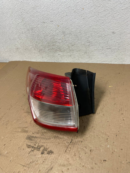2013 to 2016 Ford Escape Left Driver LH Side Tail Light AD7822 LK1