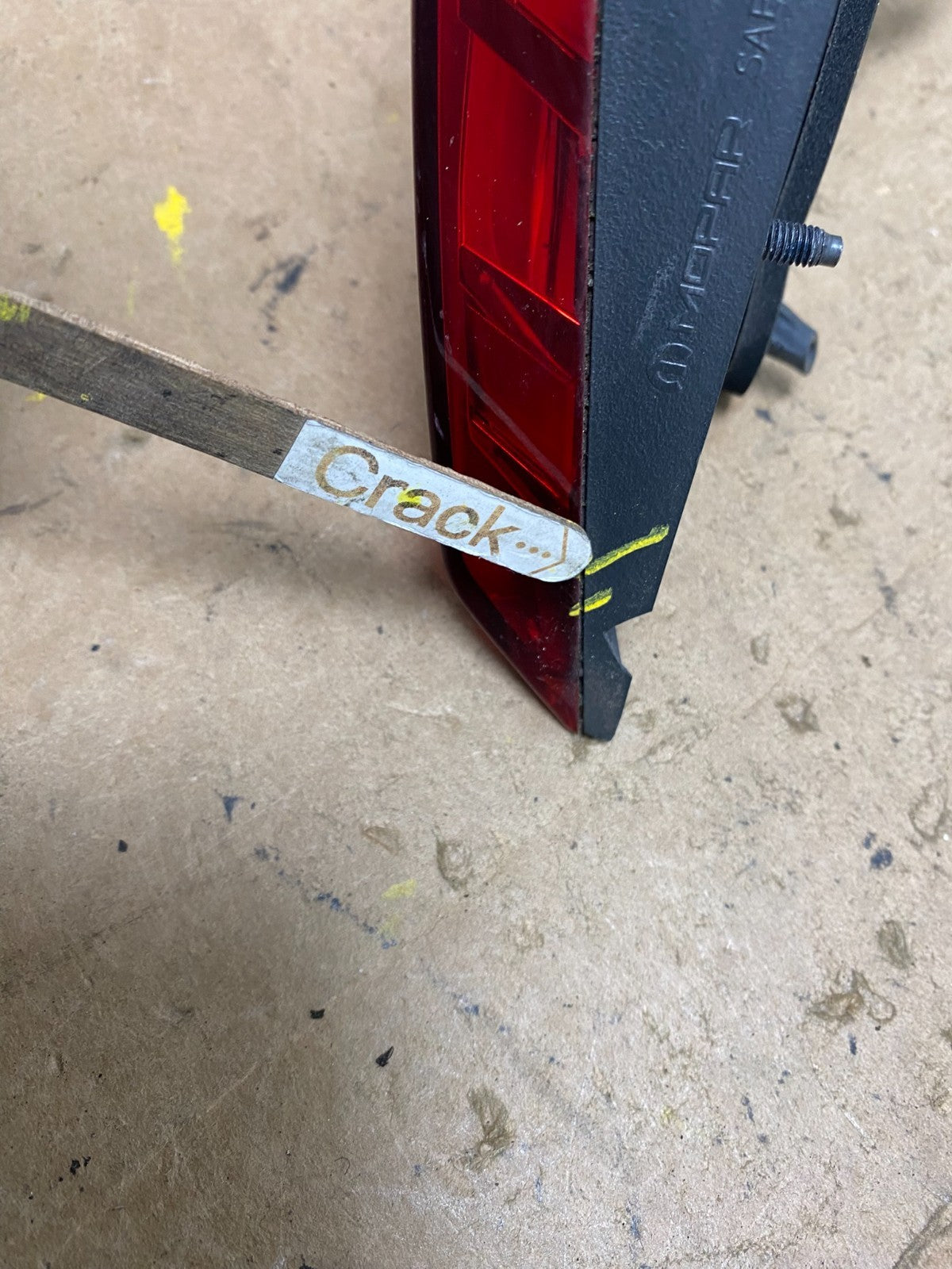 2015 to 2017 Chrysler 200 Sedan Left Driver Side Inner Tail Light Oem X7101 PS6