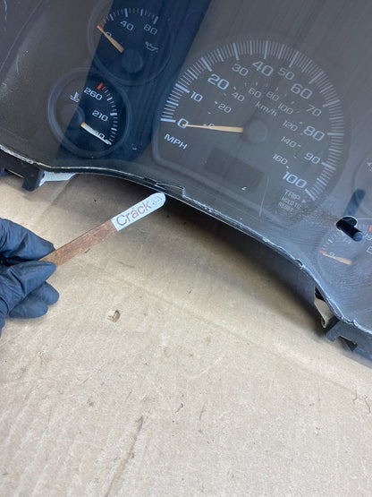 2004 to 2007 Chevrolet Express Speedometer Cluster Gauge AB9388 DG3