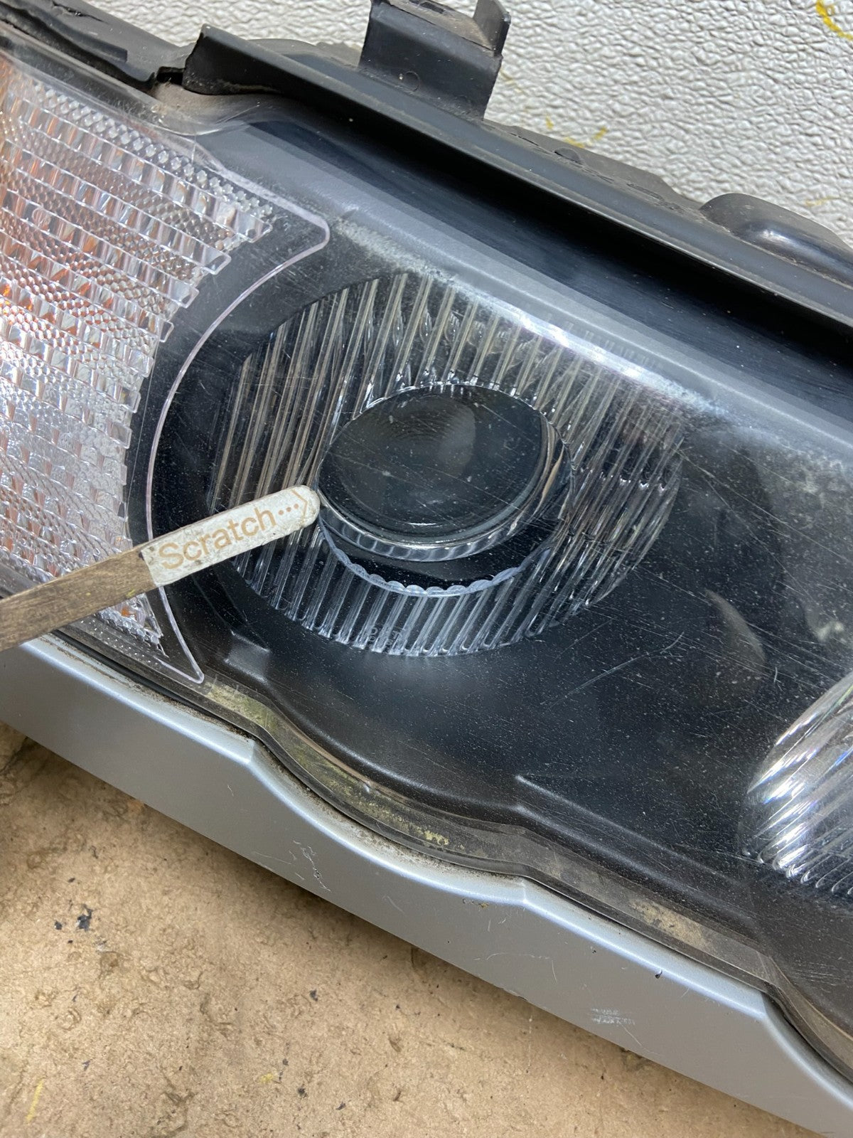 2000-2003 Bmw X5 E53 Headlight Right Passenger Rh Side Xenon HID OEM X9058 DW3