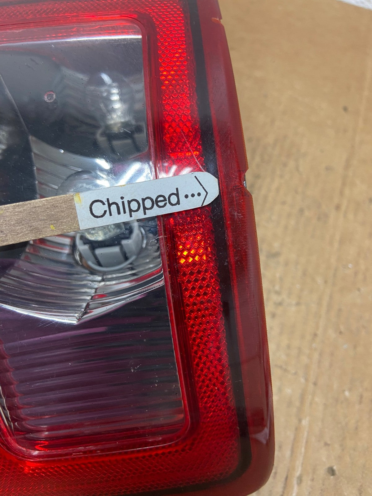 2002 to 2006 Dodge Ram 1500 Left Driver side Tail Light AE0206 LK4