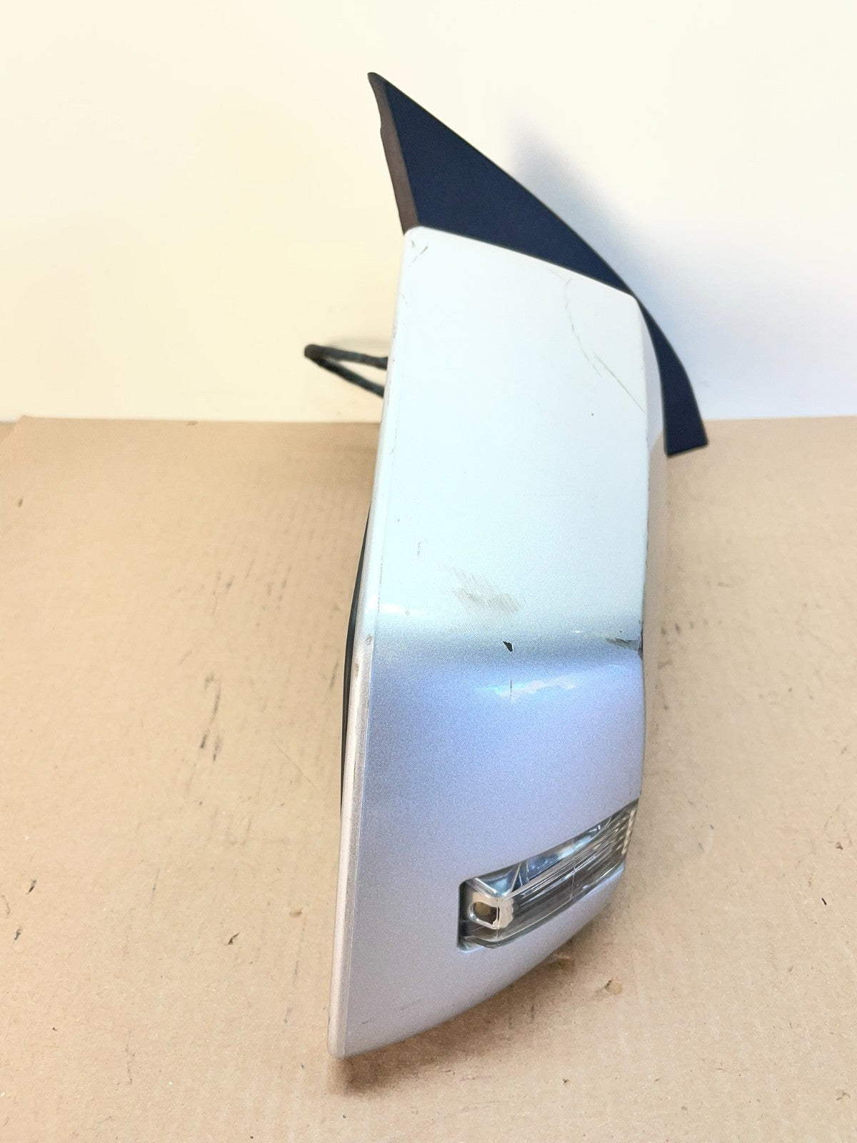 2009 to 2014 GMC Acadia Right Passenger Heated Door View Mirror AJ0607 DG9