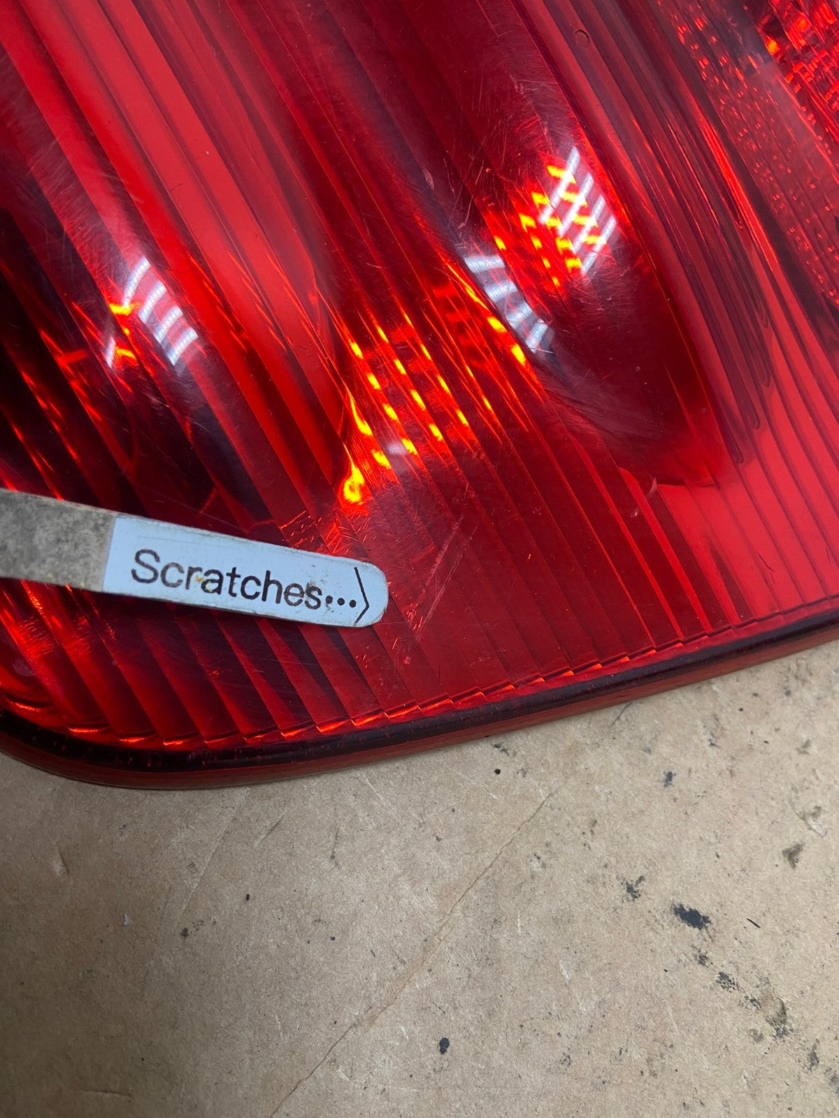 2001- 2004 Toyota Sequoia Driver Left Side Tail light Inner AD4780 LK3