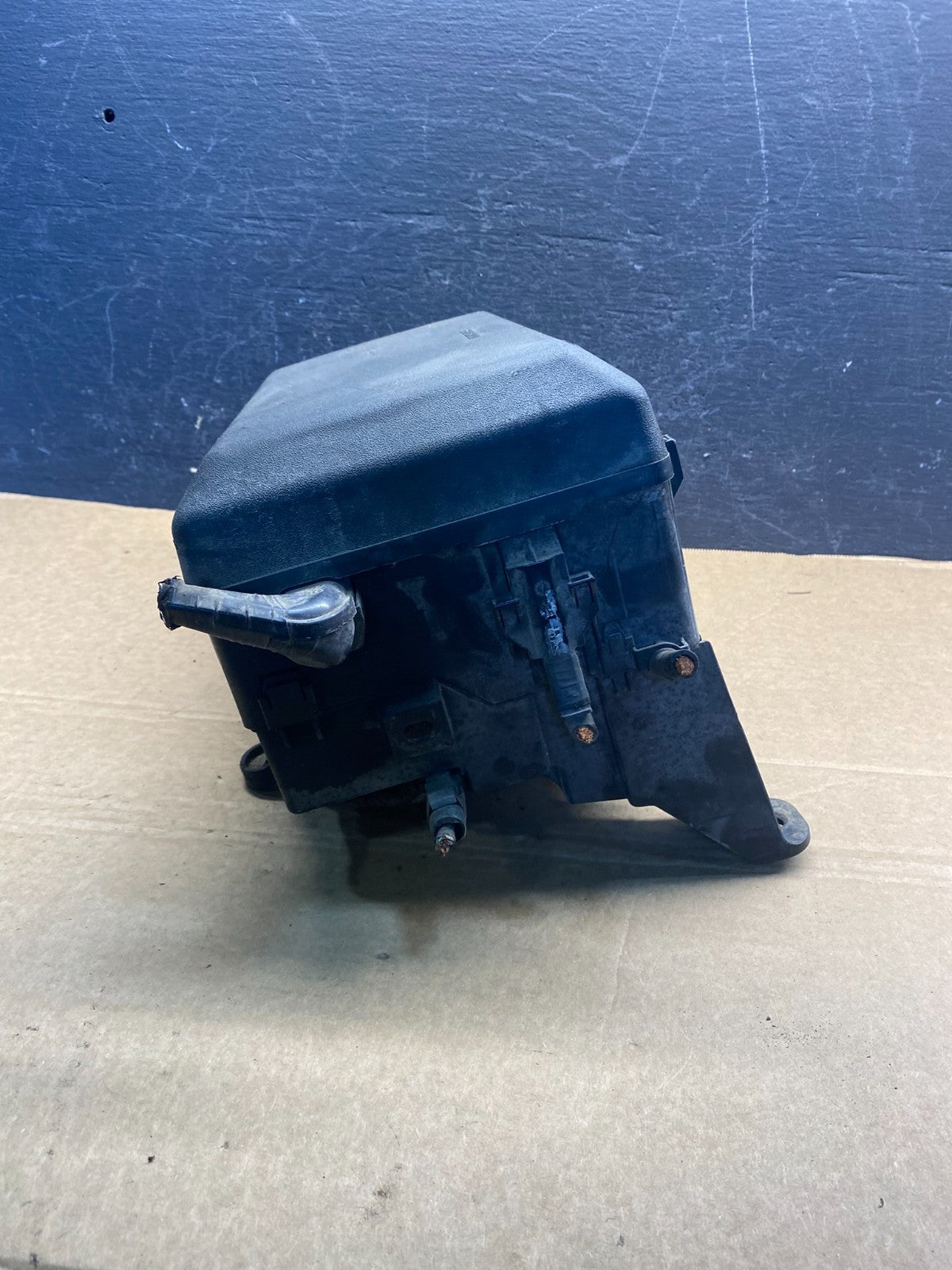 2007 to 2010 Toyota Tundra Under Hood Fuse Box Relay AF7608 DG4