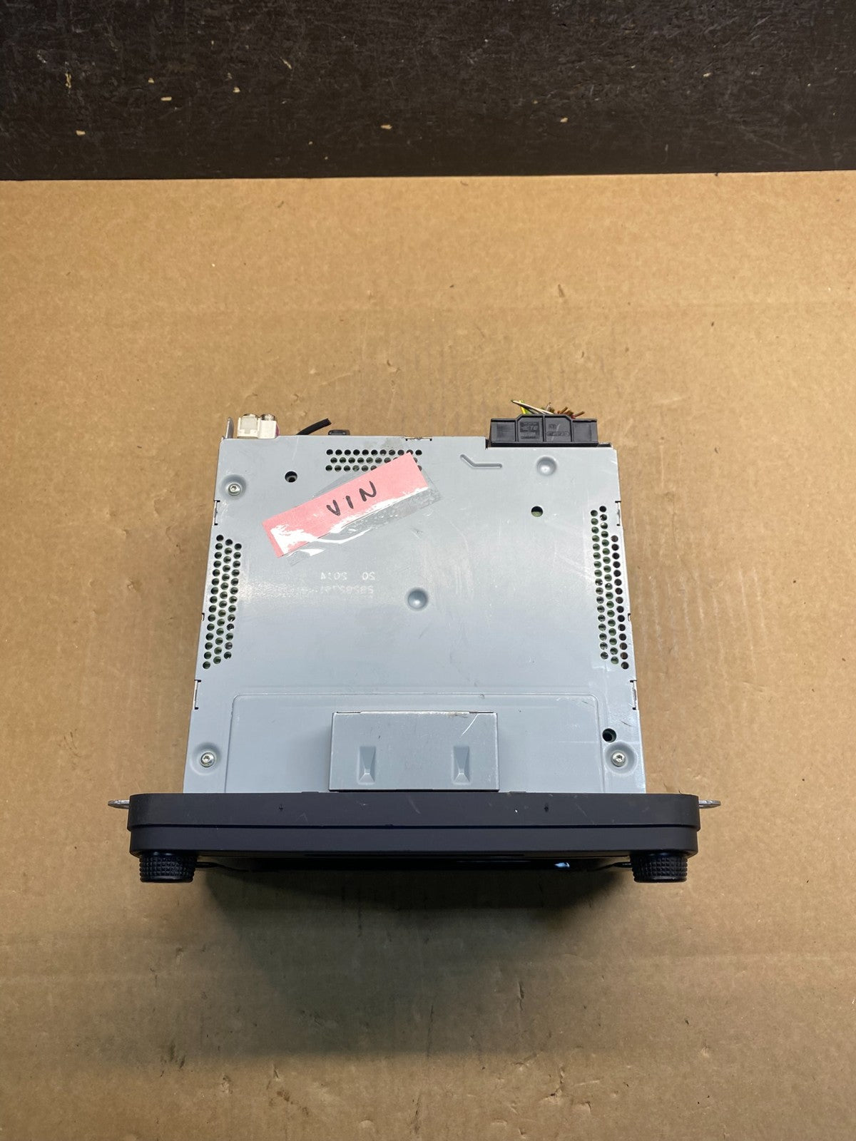 2014 to 2016 Volkswagen Passat Jetta Radio CD Player Screen Navigation AG7369 DG4
