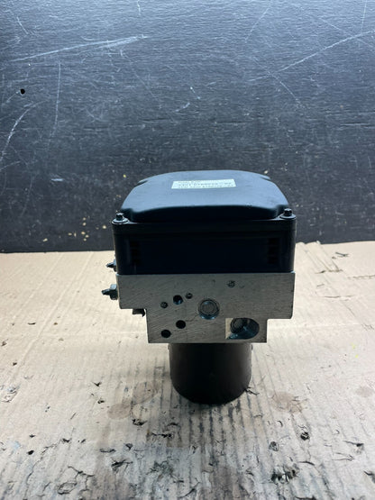 2007 to 2010 BMW X5 E70 ABS Anti-Lock Brake Pump 3451 6780126-02 OEM V2285 DG0